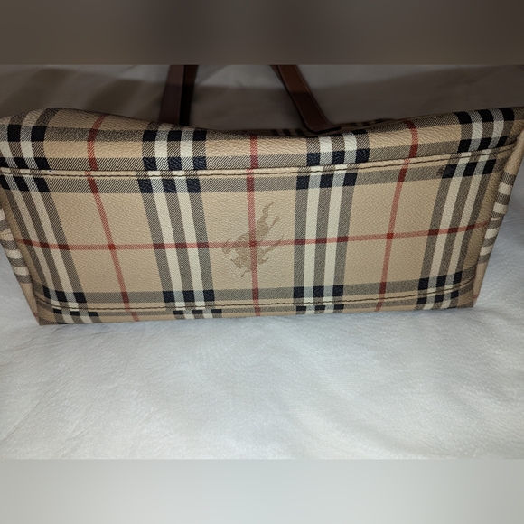 Burberry London Nova Check PVC Leather Haymaker Tote EUC with COA - Picture 5 of 16